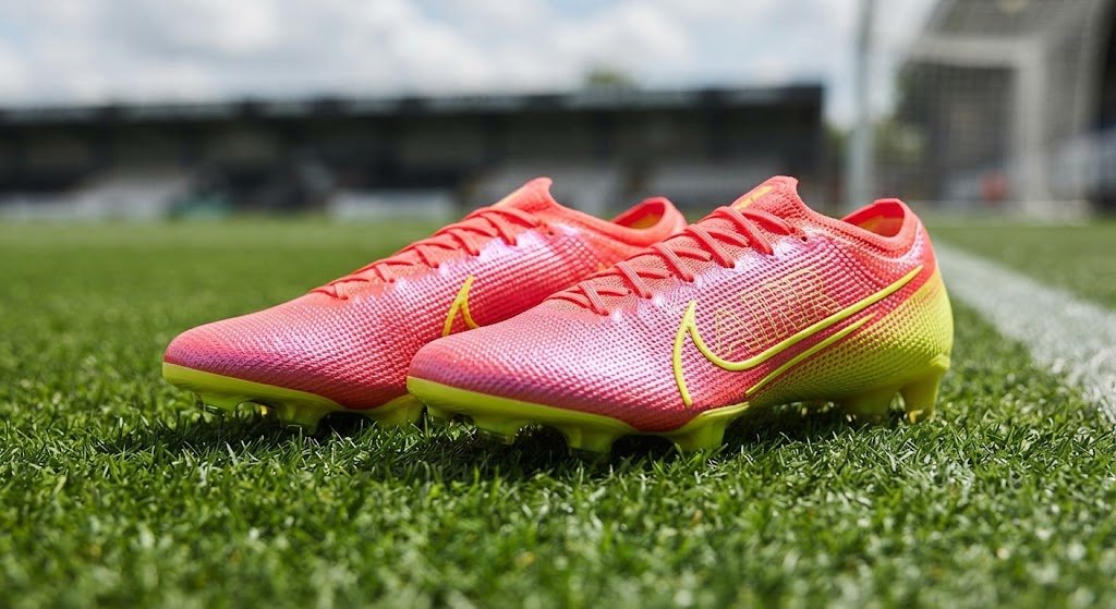 nike mercurial vapor 17