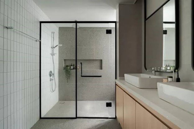 Shower Glass Partition